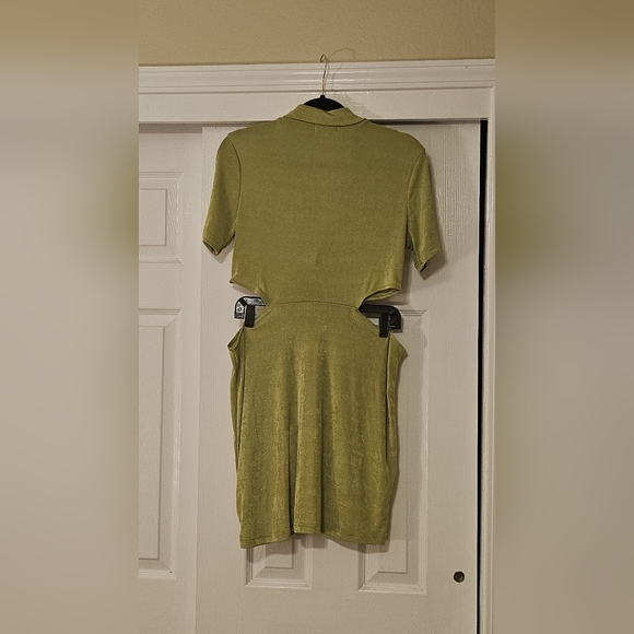Neon green cut out mini dress - Picture 3 of 3